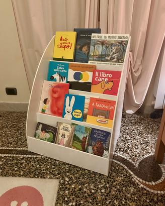 Libreria montessori artigianale per bambini