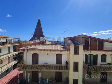 Appartamento - Giardini-Naxos