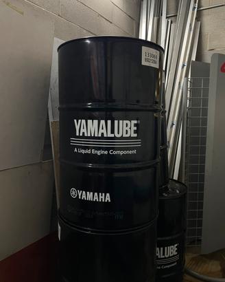 Fusto bidone olio yamaha per arredamento