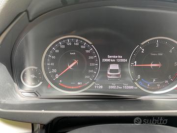 Bmw x6 (f16/86) - 2016