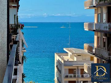 Luminoso ed ampio Via Diego Peluso