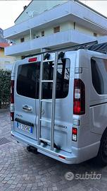 Scala da portellone senza fori