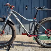 Bicicletta fatbike KHS 4Season 3000 tubeless HOPE