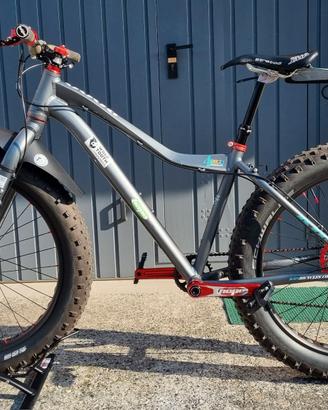 Bicicletta fatbike KHS 4Season 3000 tubeless HOPE