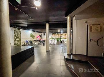 CAPANNONE A CALOLZIOCORTE