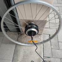 Ruota completa di motore 