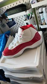 jordan 11 rosse e bianche nuove mai usate