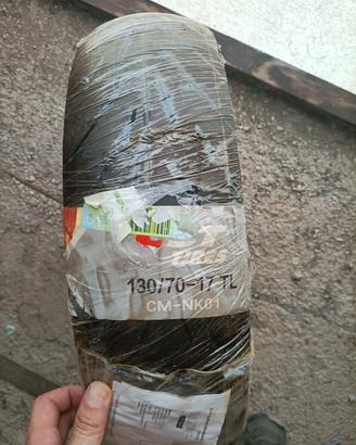 Gomma posteriore moto