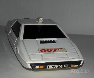 Modellino Corgi James Bond Lotus Esprit Submarine