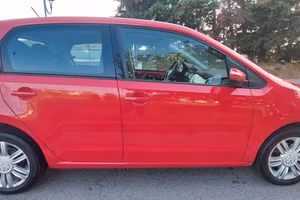 VOLKSWAGEN UP BENZINA/METANO DI SERIE TELEFONO LEG