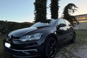 Volkswagen Golf Serie 7 – Nera