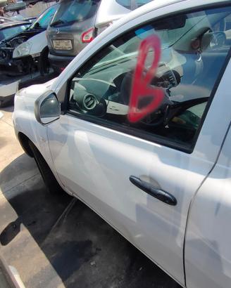 NISSAN MICRA 2013 PORTA ANTERIORE SX/DX