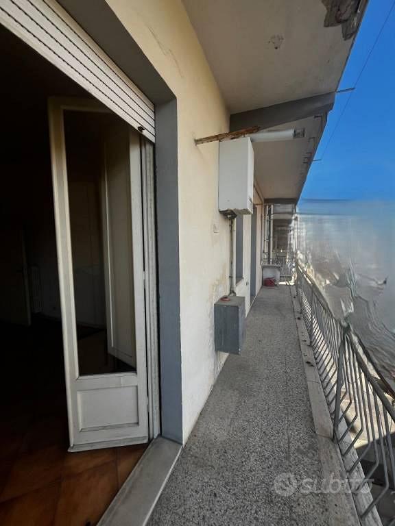 Appartamento di 105 m² con 5 locali a Signa - Altro