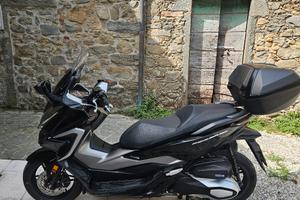 honda forza 350  gomme nuove e garanzia Honda 