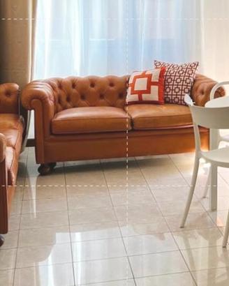 Set di Divani Chesterfield in vera pelle da restau