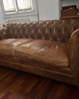divano in vera pelle, 3 posti Chesterfielf
