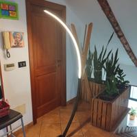 LAMPADA A LED MODERNA 