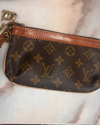 Pochette lv