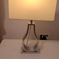 Coppia di lumi da comodino Ikea