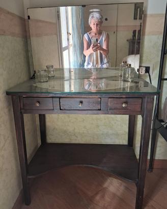 Mobile toilette vintage con specchio