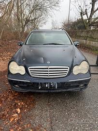 MERCEDES-BENZ C-CLASS II W203 2000 - 2007 2.2 C 22
