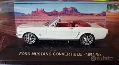 FORD MUSTANG CONVERTIBLE 1964 scala 1:43 Nuova
