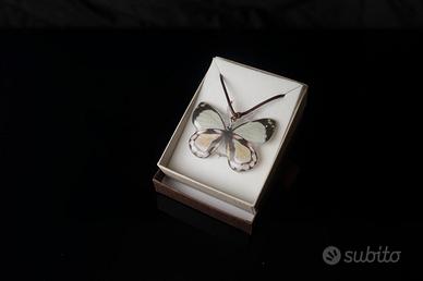 COLLANA ARTIGIANALE DI RESINA A FARFALLA