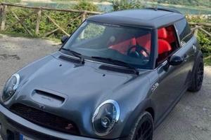 Mini Cooper R53 2005