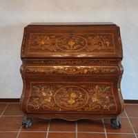 cassettiera intarsiata