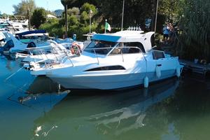 Rio 800 Cabin Fish