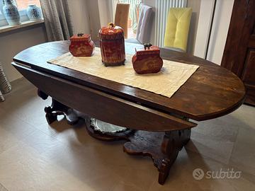 Tavolo in noce massello