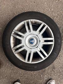 Gomme e cerchi 205/55 R16 4x98