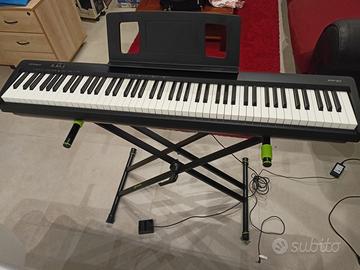 Pianoforte Roland Fp10 + Reggitastiera