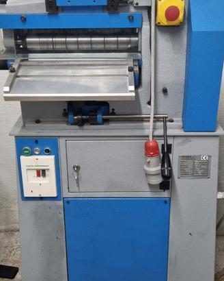 Tagliastrisce 30 cm PARI AL NUOVO