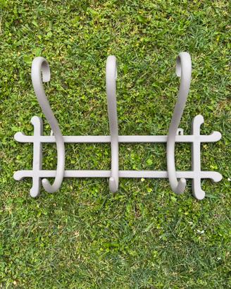 Attaccapanni in legno stile “shabby “