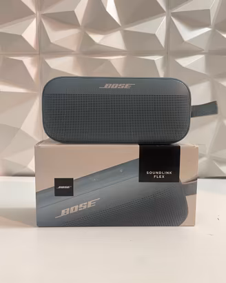 Bose SoundLink Flex Altoparlante Portatile stereo 