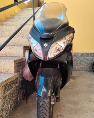 Burgman 400