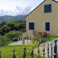 SAVONA PORZIONE DI VILLA CON VISTA MARE!