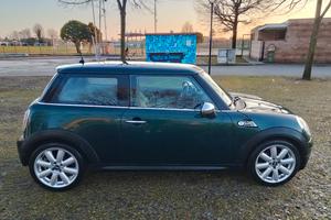 mini Cuper 1.4 benzina neopatentati 2008