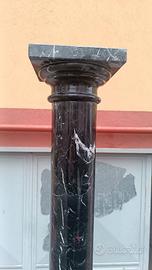 Colonne in marmo nero marquina