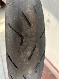 Pneumatico anteriore moto 120 / 70 16