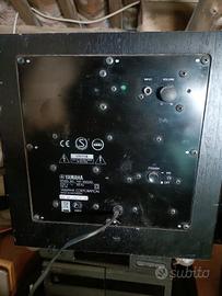 soobwoofer Yamaha.