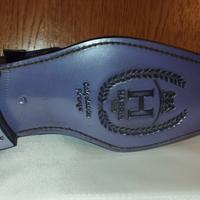 scarpe artigianali Harris e Santoni 