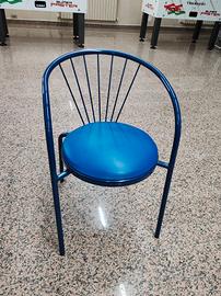 sedie blu con braccioli