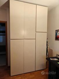 Armadio tre ante