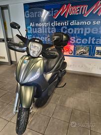 Piaggio Beverly 350 Sport Touring
