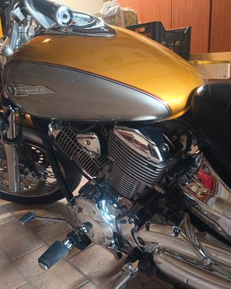 Yamaha dragstar xvs 1100