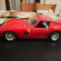 Burago Ferrari GTO 1962 scala 1/18