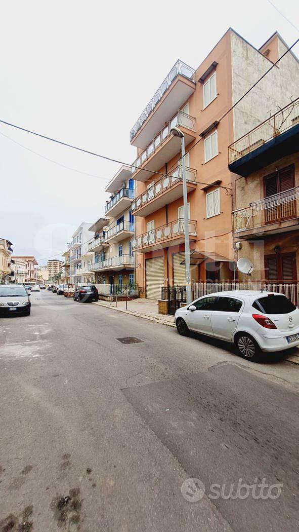 Appartamento – Palermo, Falsomiele, III Circoscrizione - Vista 2