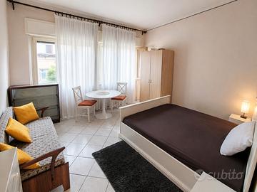 Stanza con bagno privato